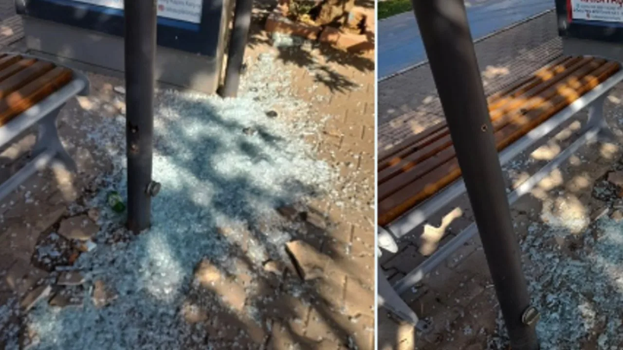Gaziantep’te Otobüs duraklarına saldırı