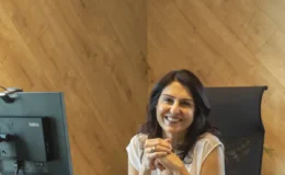 İşitme Kaybı Kader Değil: Teknolojiyle Yeniden Seslere Kavuşmak Mümkün