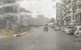 Şanlıurfa’da Aniden Bastıran Yağmur Korku ve Heyecan Yarattı