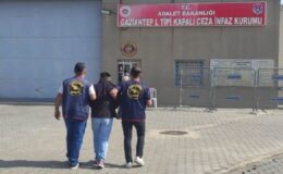 Aranan İki Şahıs Yakalandı, Cezaevine Gönderildi