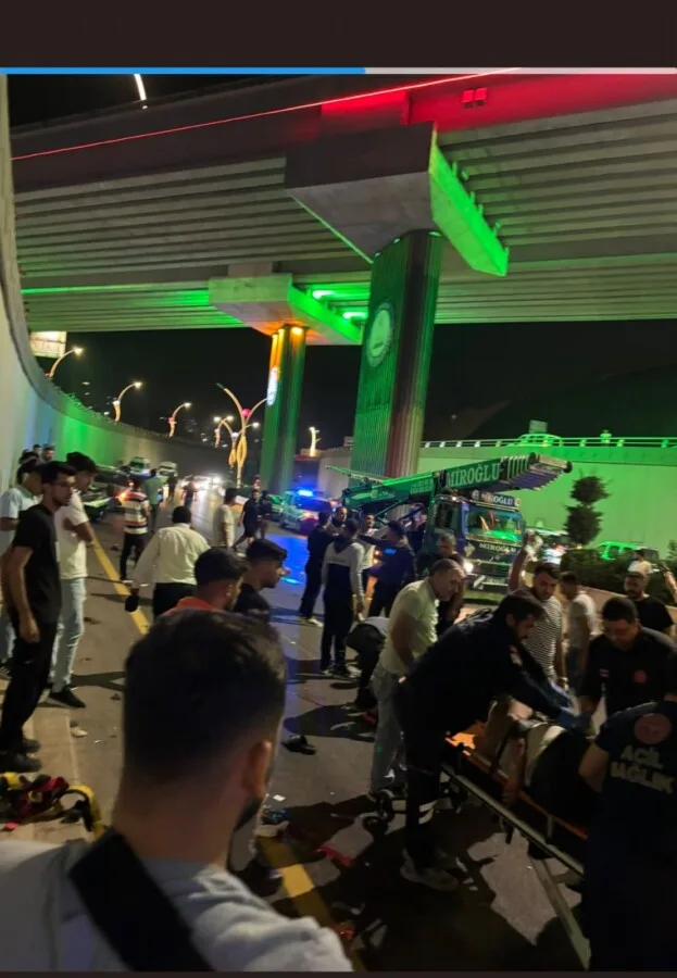 Yeşilvadi Köprüsü Alt Geçidinde Feci Kaza: 1 Ölü, 4 Yaralı