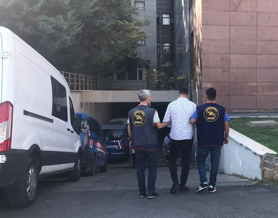 13 Yıl Hapis Cezası Bulunan Şahıs Jandarmadan Kaçamadı