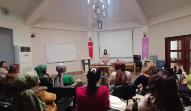 GAÜN’de Kadınlara Yönelik “Kendi Benliğimizi Keşfetme ve Değer Duygusu” Semineri