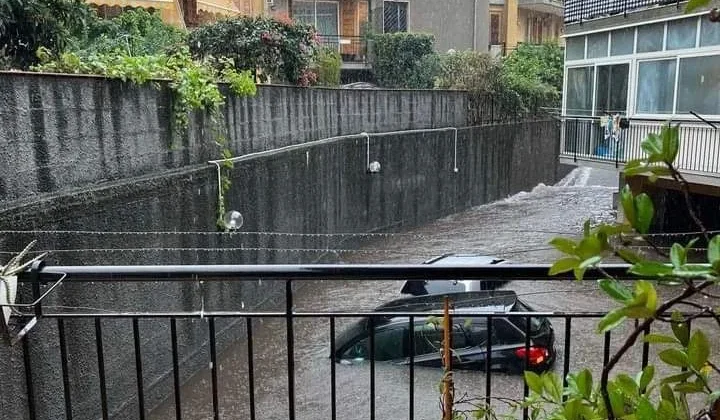 İtalya’yı da Sel Vurdu!
