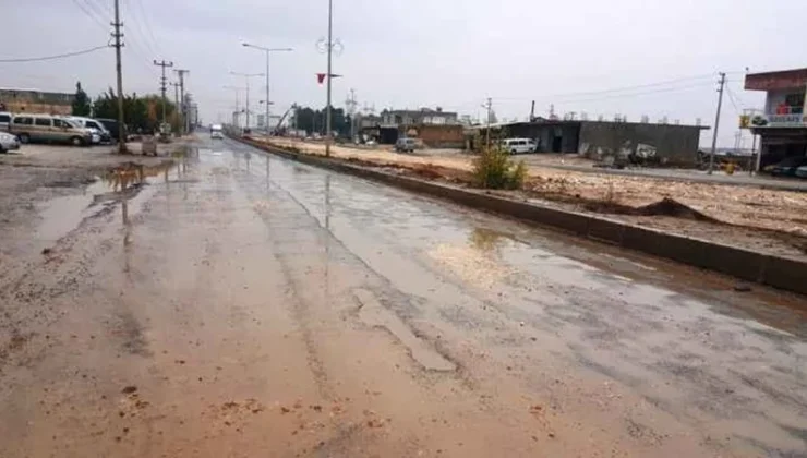 Şanlıurfa’da Yağmur Hayatı Olumsuz Etkiledi: Elektrikler Kesildi, Trafik Durma Noktasına Geldi