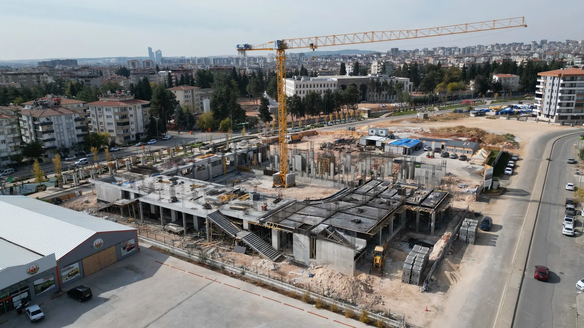 Gaziantep Büyükşehir’den Çevreci ve Çok Amaçlı Spor Tesisi Yatırımı