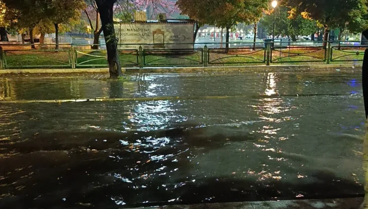 Gaziantep’te Sağanak Yağış Yolları Göle Çevirdi, Alleben Deresi Taşma Noktasında