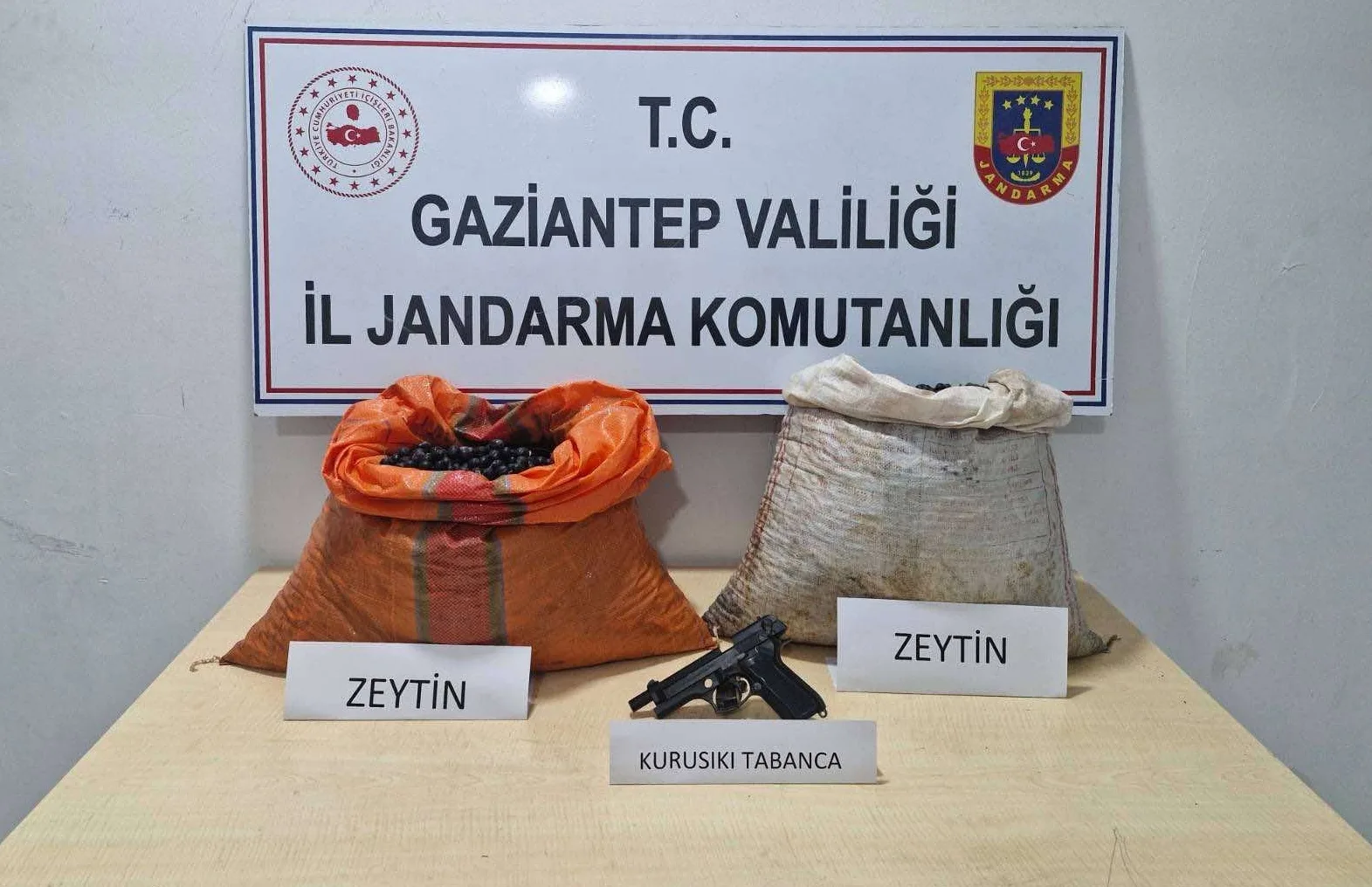 Zeytin Hırsızları Çökertildi: JASAT, Şüpheliyi Suçüstü Yakaladı