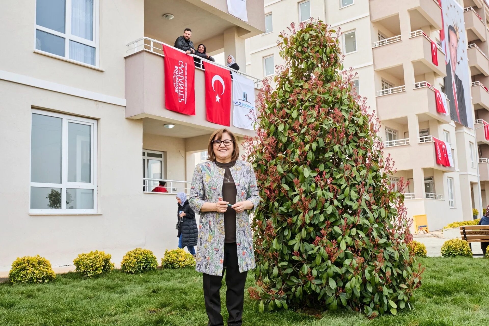 GAZİANTEP’İN YENİ UYDU KENTİ GÜNEYŞEHİR’DE HAK SAHİPLERİ EVLERİNE KAVUŞUYOR (1)