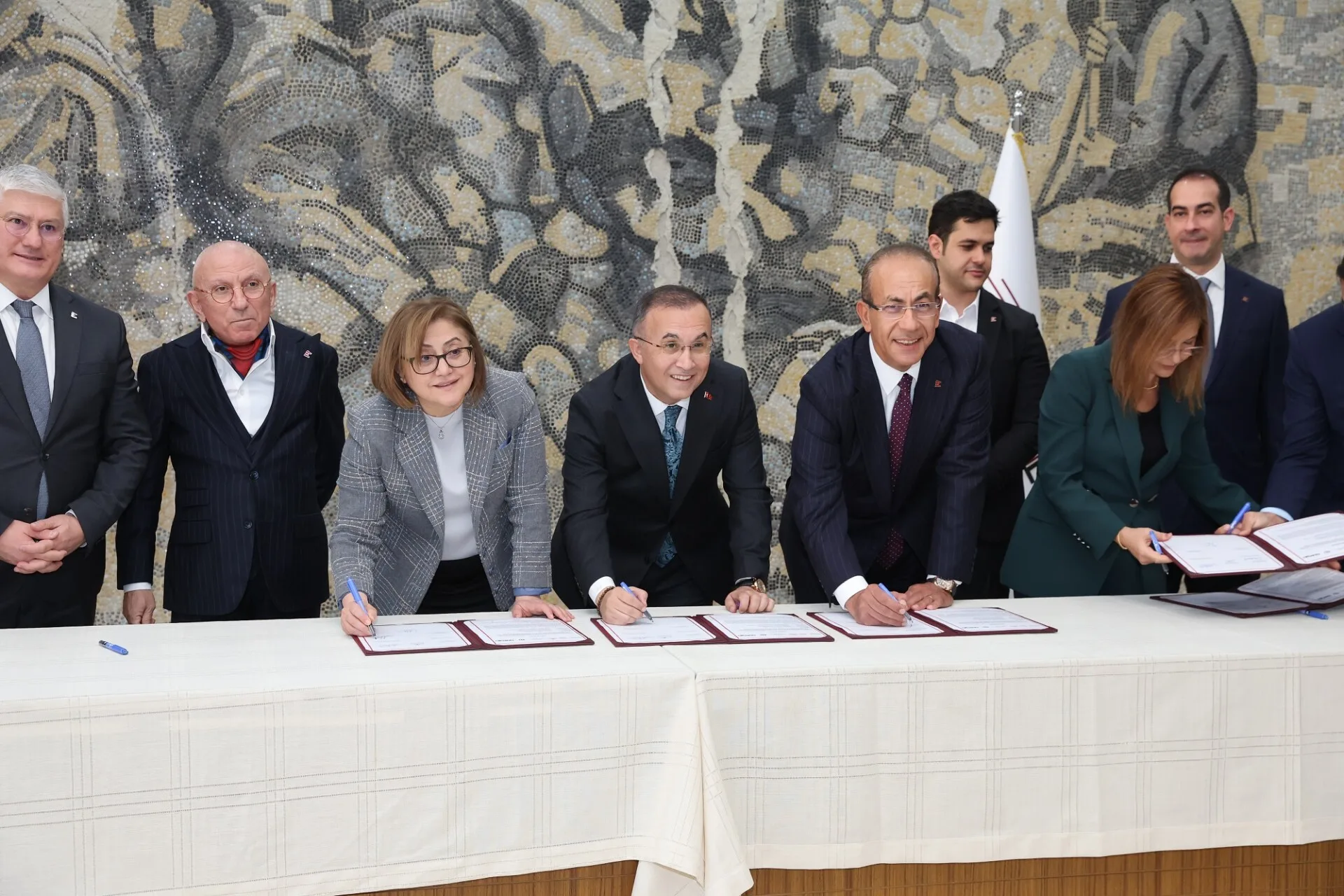 Gıda Güvenliği İçin Büyük Adım: Gaziantep’te Tarım Lisesi İçin İmzalar Atıldı