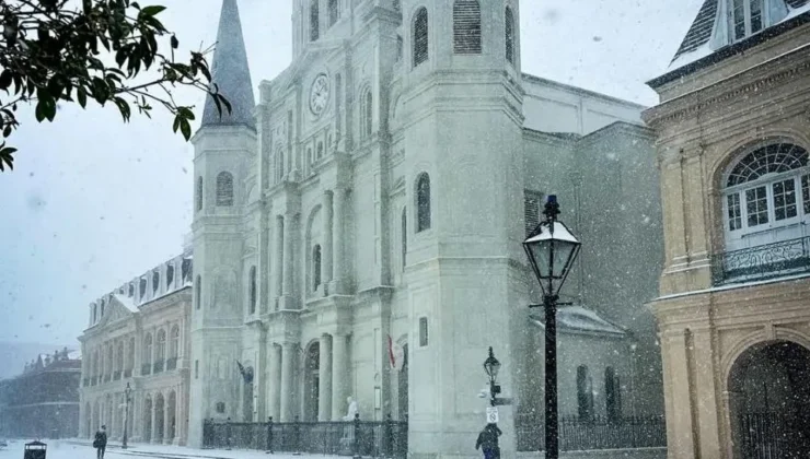 ABD’de Bu Şehir Tarihi Bir Kış Gününe Tanıklık Etti…