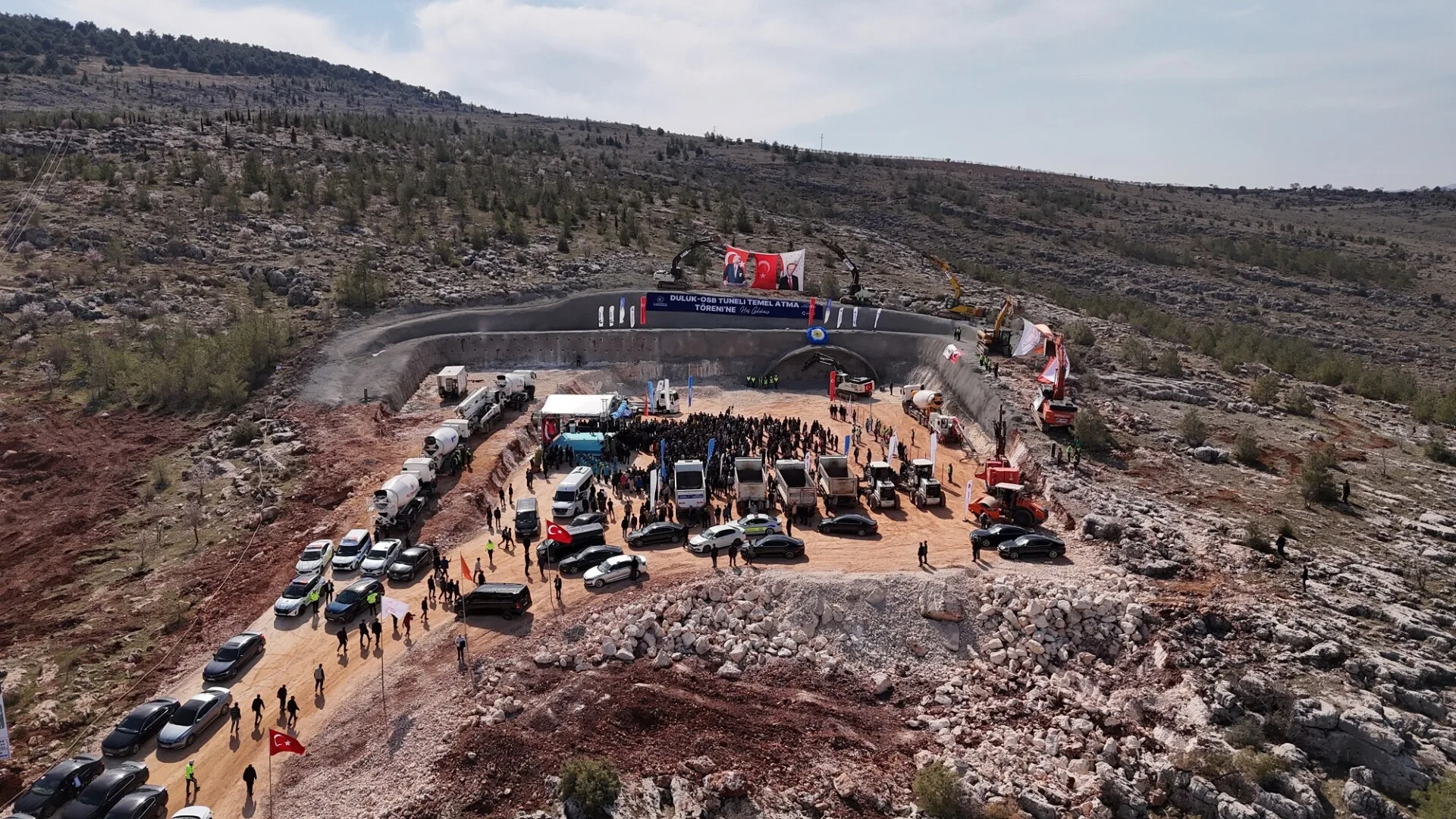 Dülük-OSB Tüneli Temeli Atıldı: Doğa Dostu ve Sürdürülebilir Ulaşım Gaziantep İçin Büyük Adım