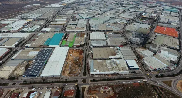 Gaziantep’te deprem! Hasar büyük