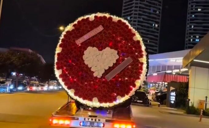 Gaziantep’te böylesi görülmedi! Özür için bir kamyon dolusu çiçek aldı