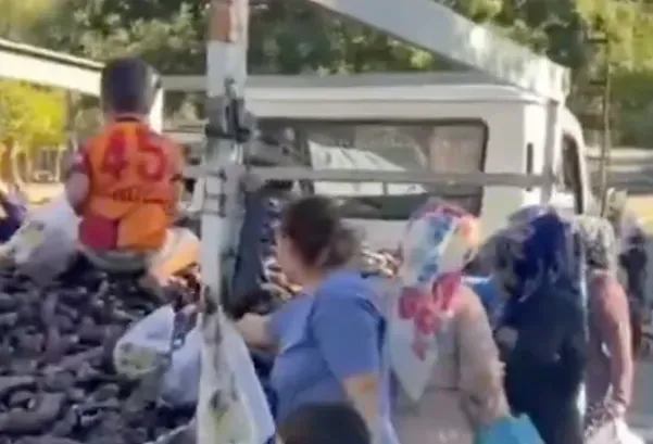Gaziantep’te ücretsiz patlıcan dağıtılıyor