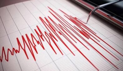 Çok büyük deprem oldu! İnsanlar nereye kaçacağını şaşırdı!