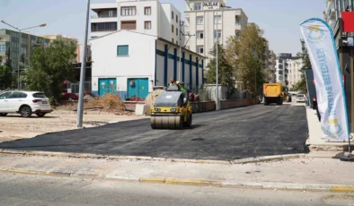 Şanlıurfa’da Veysel Karani Mahallesinde Asfalt Yenilendi