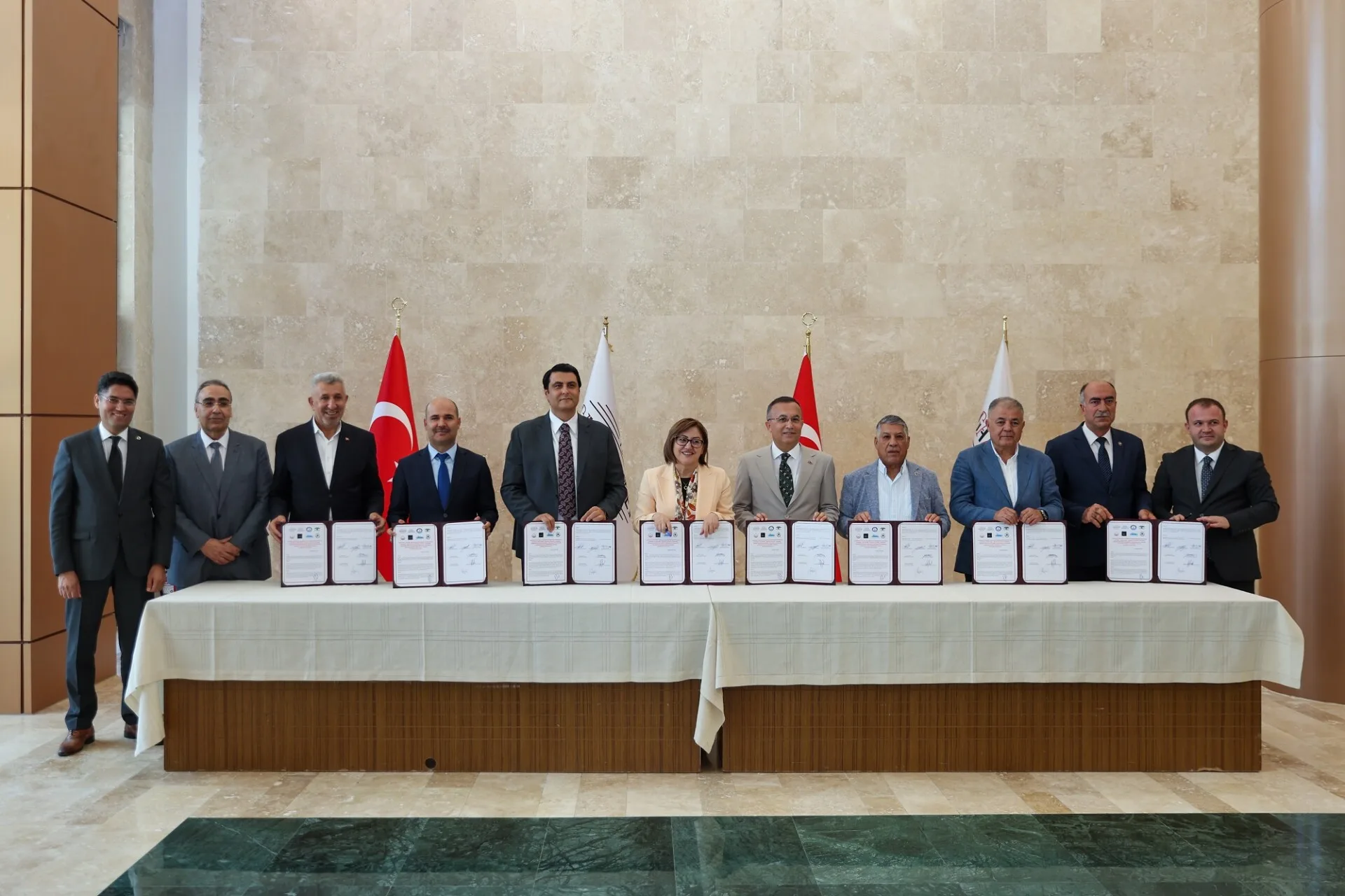 Gaziantep’te Sokak Hayvanlarının Tüm Sorumluluğu Büyükşehir’e Geçti
