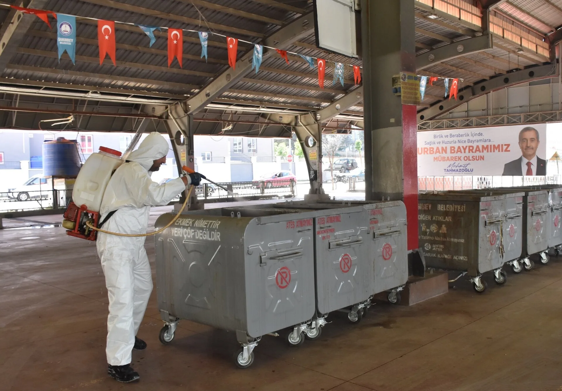 Şahinbey’de Kurban Bayramı’nda 6.993 ton atık çıktı! Bu miktar nasıl yönetildi? İşte detaylar… Şahinbey’de Kurban Bayramı’nda 6.993 ton atık çıktı! Bu miktar nasıl yönetildi? İşte detaylar…
