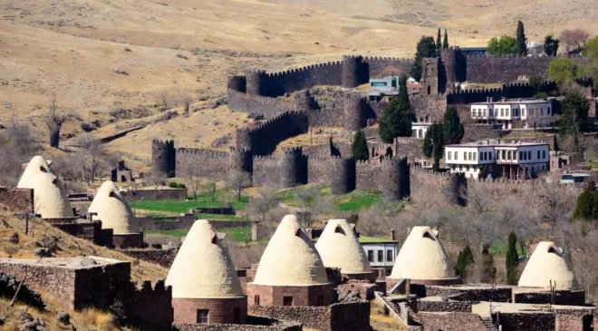 Doğayı taklit eden tasarımlar Güneydoğu’da yükseliyor