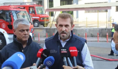 Gaziantep Büyükşehir Belediyesi itfaiyesi, iş merkezindeki yangını söndürdü